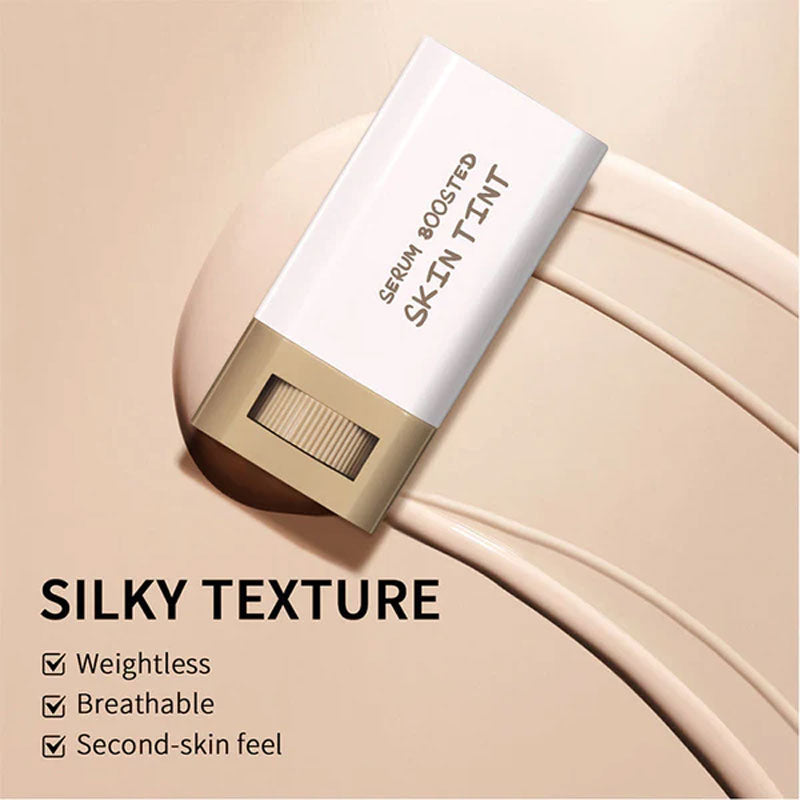 Fuktgivande och lystergivande serumförstärkt foundationstick/Moisturizing and brightening serum enhanced foundation stick